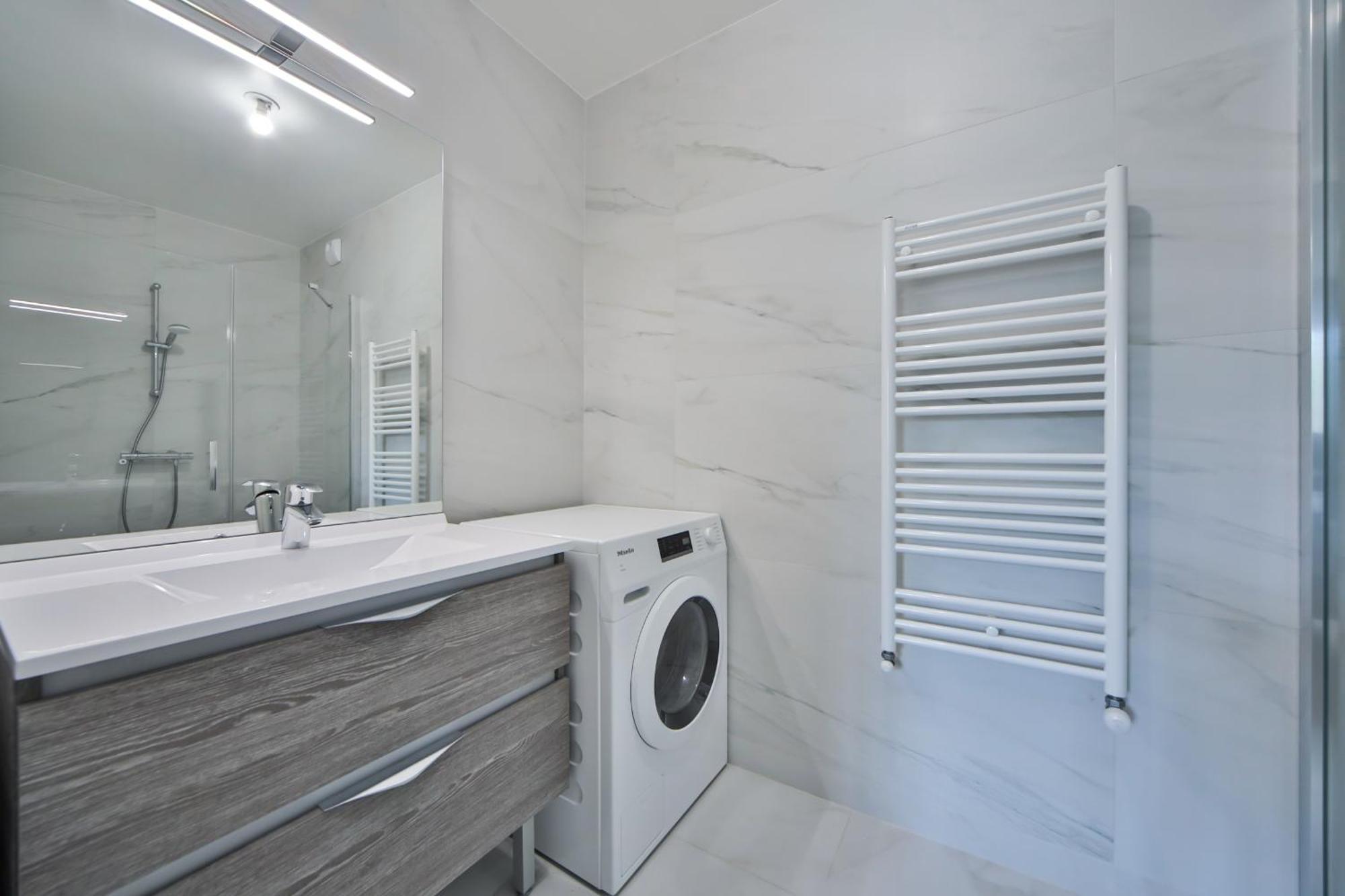 Blue Nights Appartements 69 Chennevières-sur-Marne Стая снимка