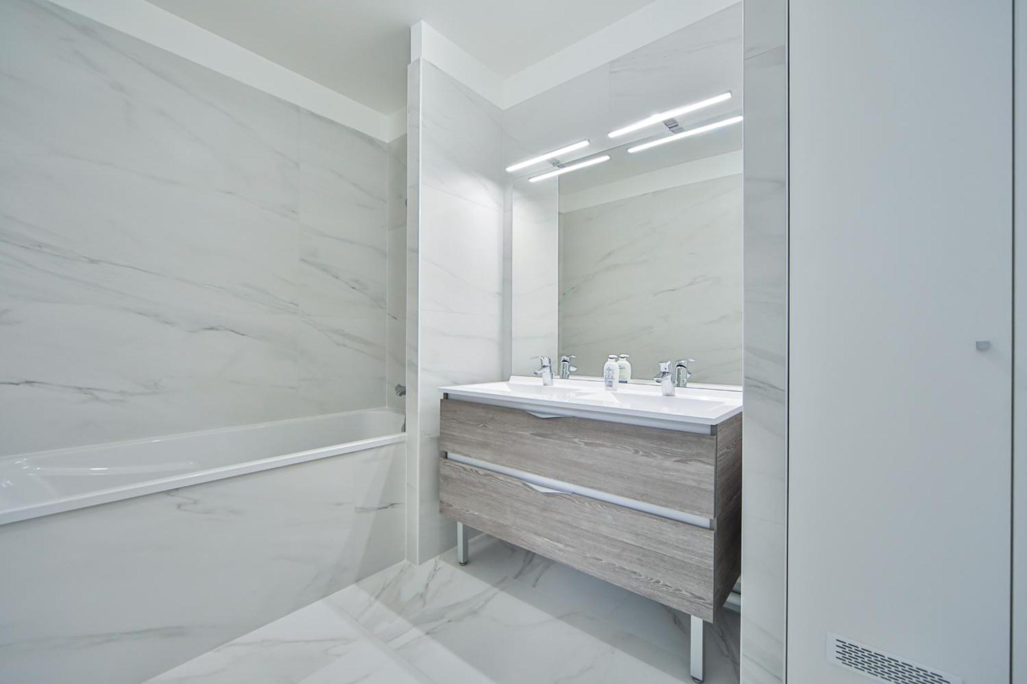Blue Nights Appartements 69 Chennevières-sur-Marne Стая снимка