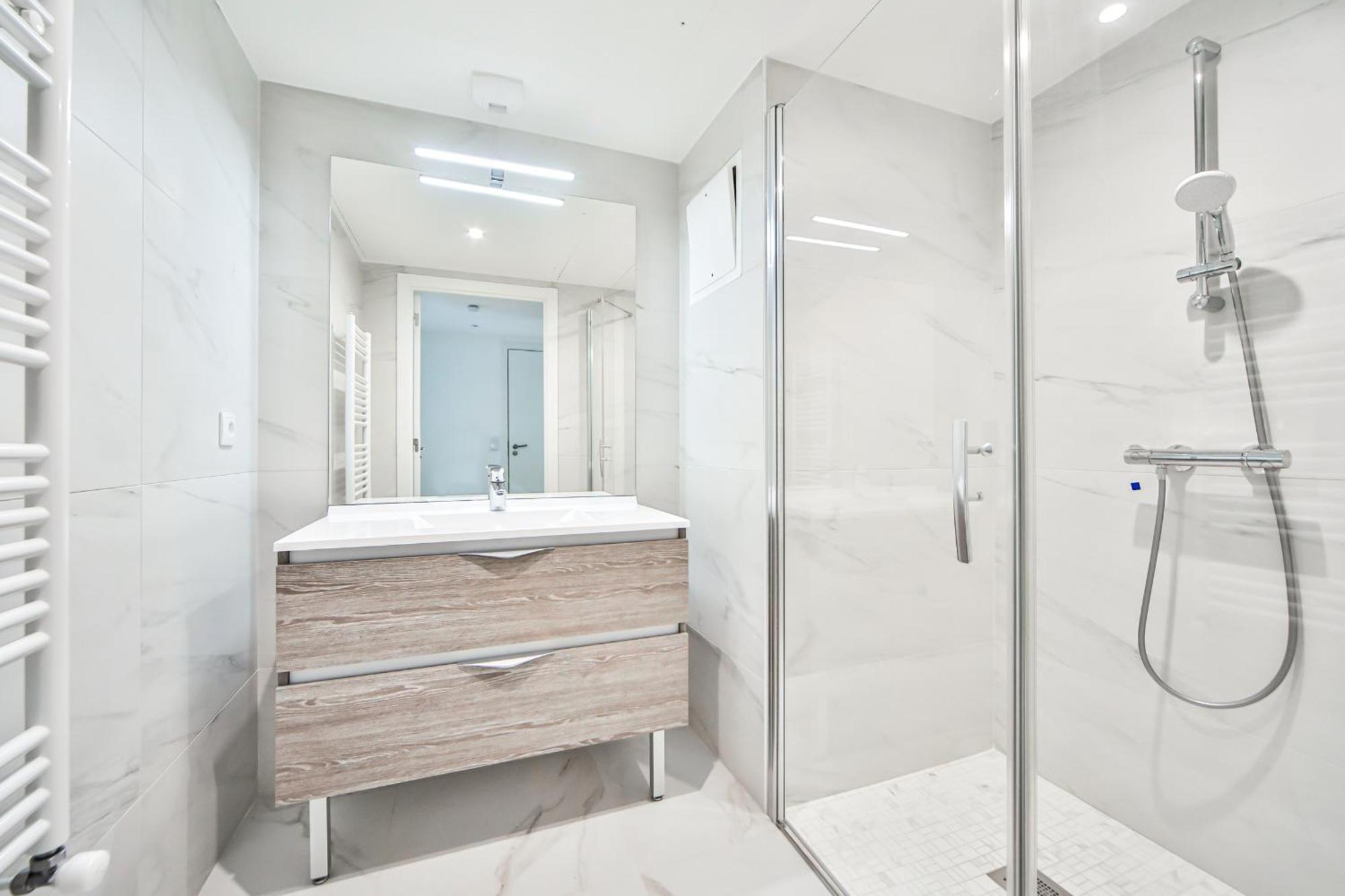 Blue Nights Appartements 69 Chennevières-sur-Marne Стая снимка